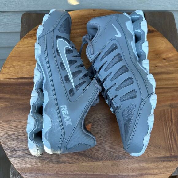 Nike Reax 8 TR Mesh Mens Sneakers Size 10.5 Wolf Grey 621716-010 Cross Trainers - Picture 11 of 13